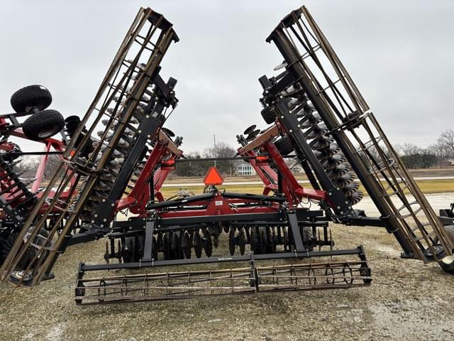Image of Case IH Barracuda 335 equipment image 2