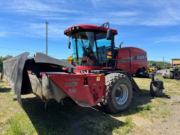 2018 Case IH WD2504 Equipment Image0