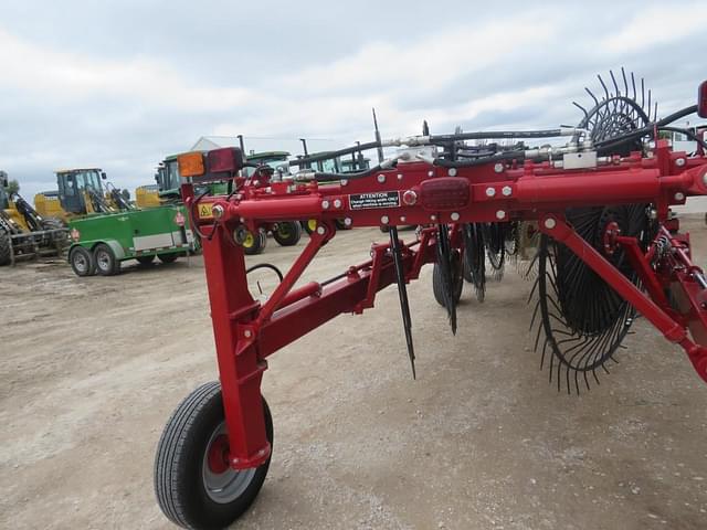 Image of Case IH WR302 equipment image 4