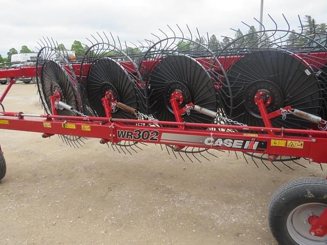 Image of Case IH WR302 equipment image 2