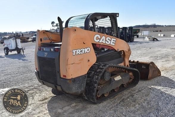 Image of Case TR310 equipment image 3