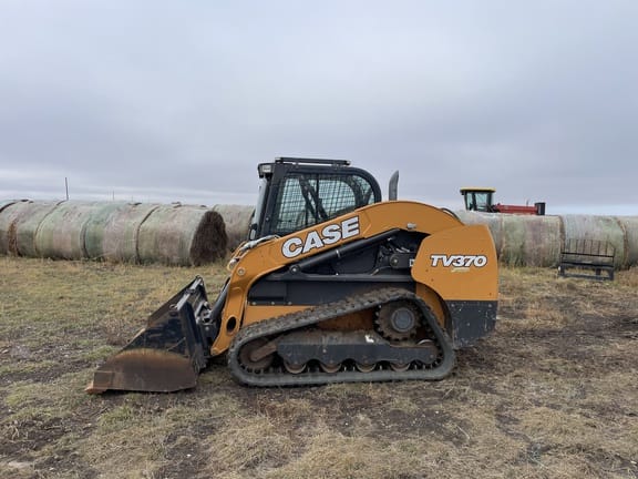 2018 Case TV370 Equipment Image0