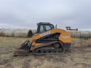 2018 Case TV370 Image