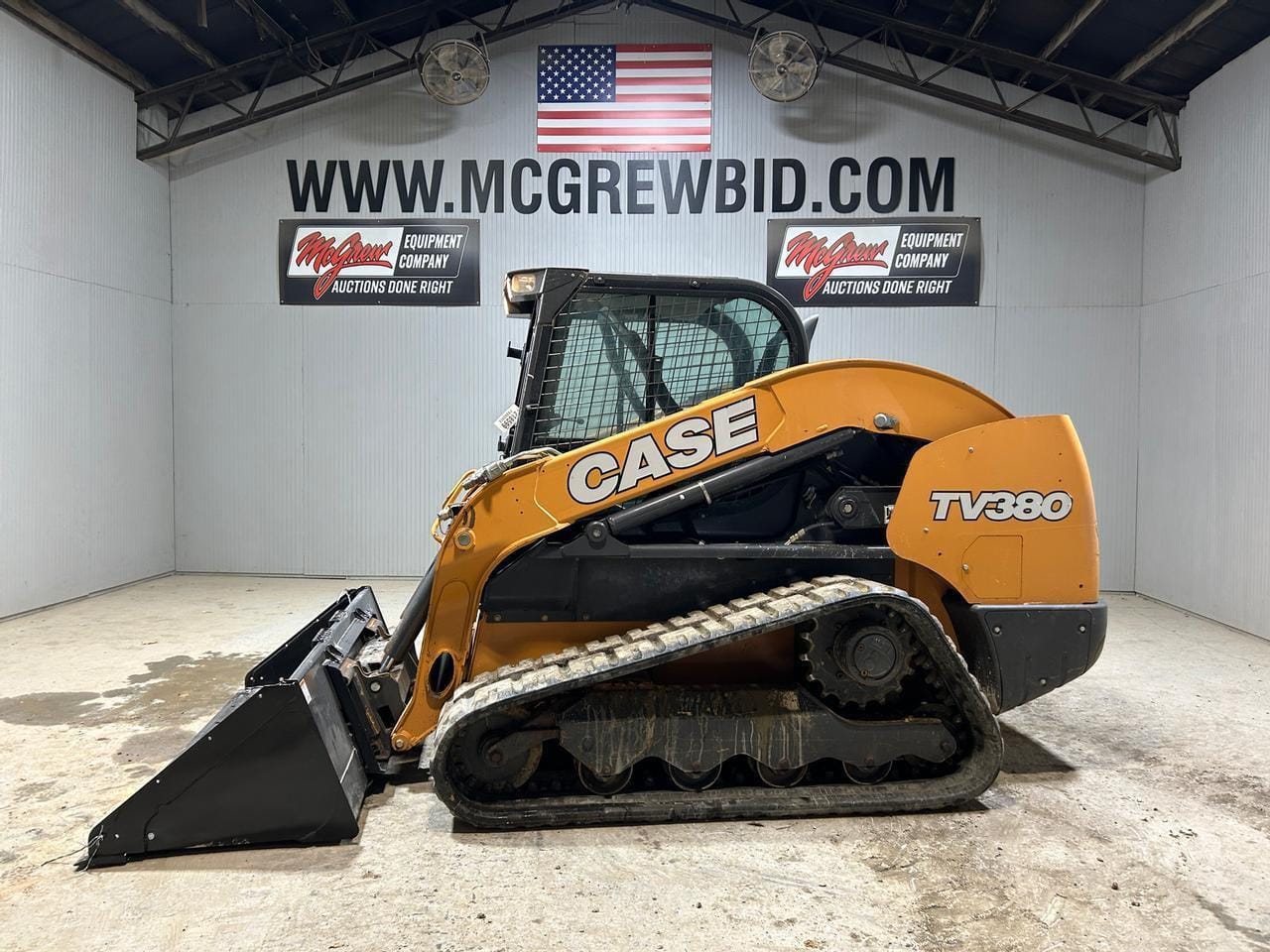 2018 Case TV380 Equipment Image0