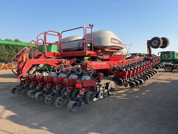 2018 Case IH YIELDTRAC 36R-22 Equipment Image0