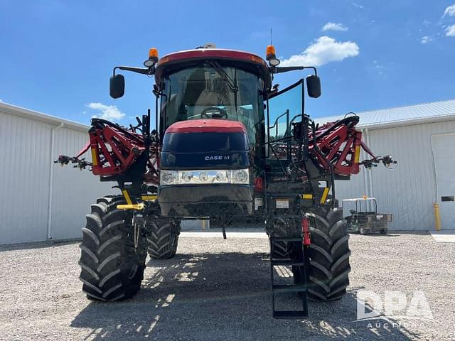 Image of Case IH Patriot 4440 equipment image 2