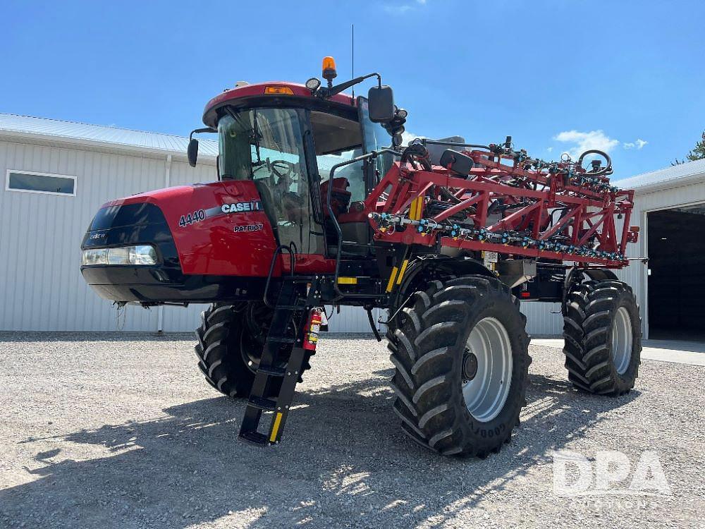 Image of Case IH Patriot 4440 Primary image