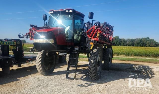 Image of Case IH Patriot 3340 equipment image 2