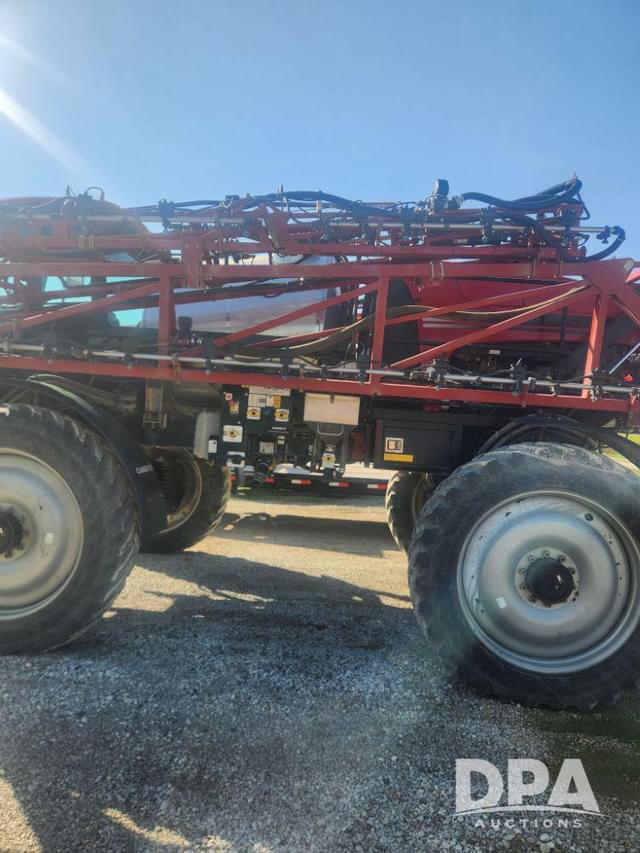 Image of Case IH Patriot 3340 equipment image 4