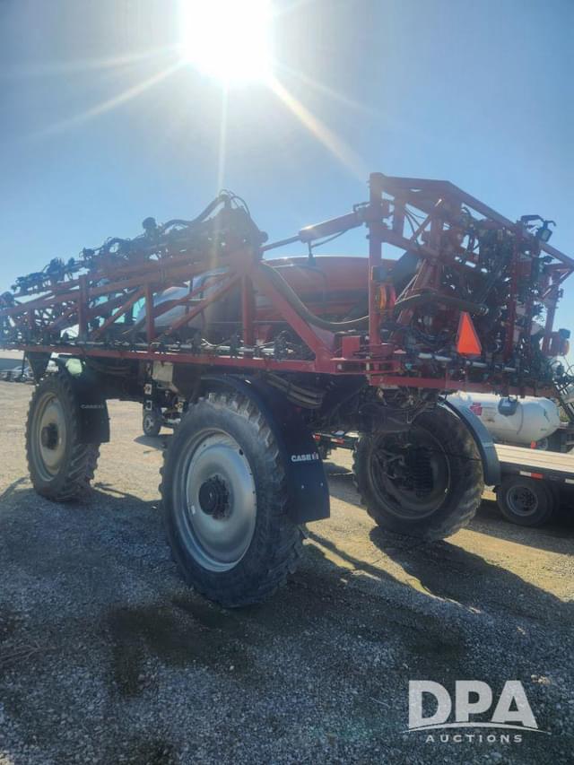 Image of Case IH Patriot 3340 equipment image 3
