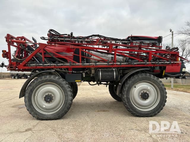 Image of Case IH Patriot 3340 equipment image 2