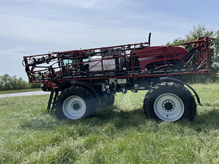 Main image Case IH Patriot 4440 11