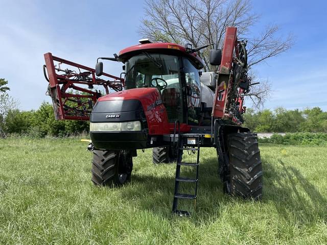 Thumbnail image Case IH Patriot 4440 17