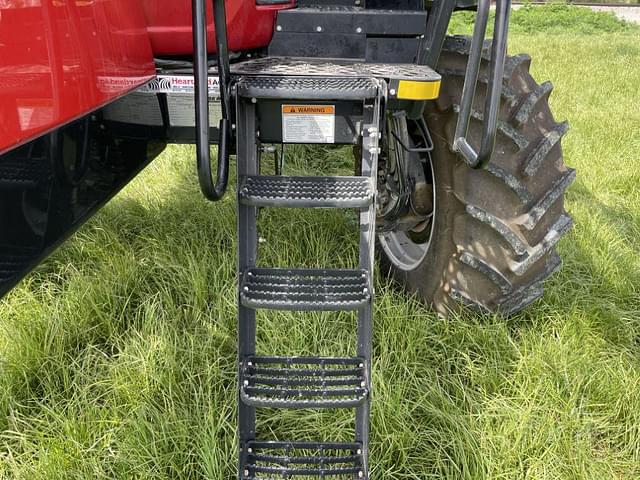 Thumbnail image Case IH Patriot 4440 84