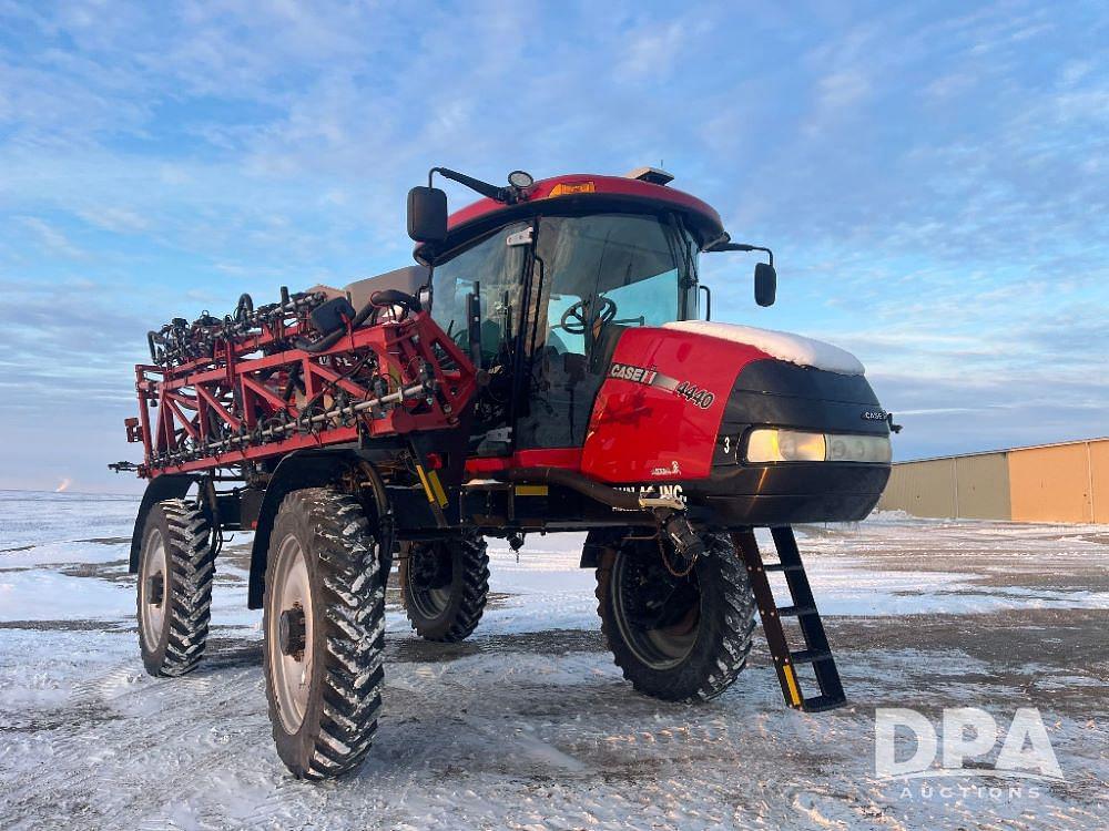 Image of Case IH Patriot 4440 Primary image