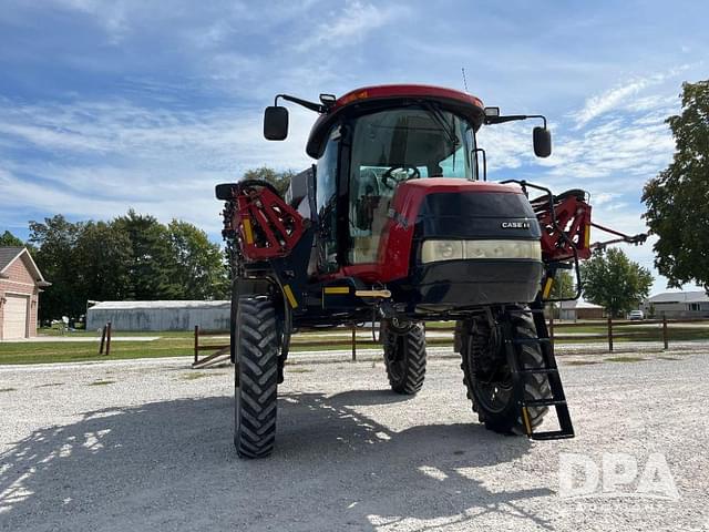 Image of Case IH Patriot 4440 equipment image 3