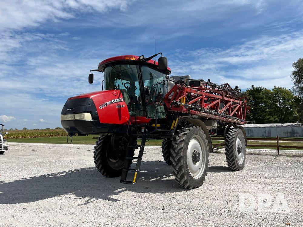 Image of Case IH Patriot 4440 Primary image