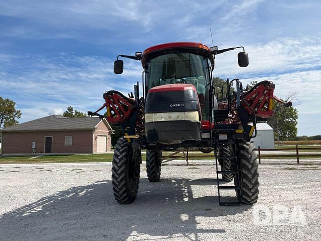 Image of Case IH Patriot 4440 equipment image 2