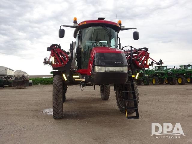 Image of Case IH Patriot 4440 equipment image 2