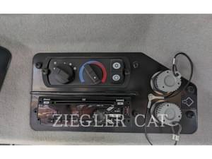 2018 Caterpillar 12M3 AWD Image