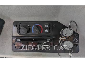 Main image Caterpillar 12M3 AWD