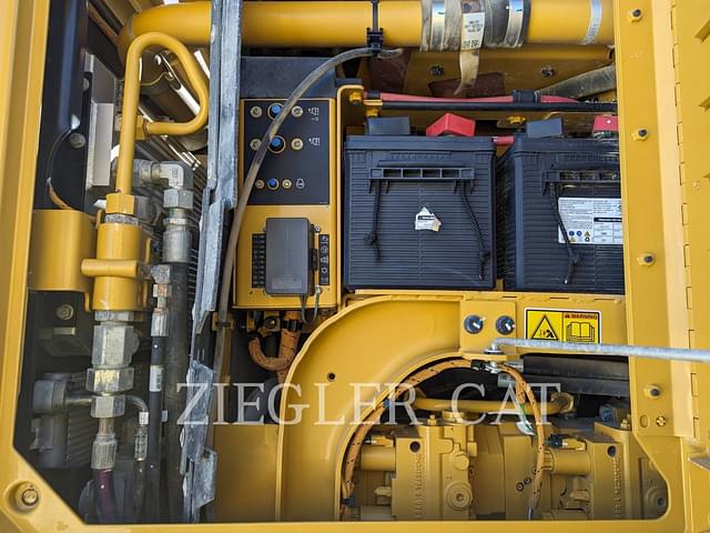 Image of Caterpillar 12M3 equipment image 1