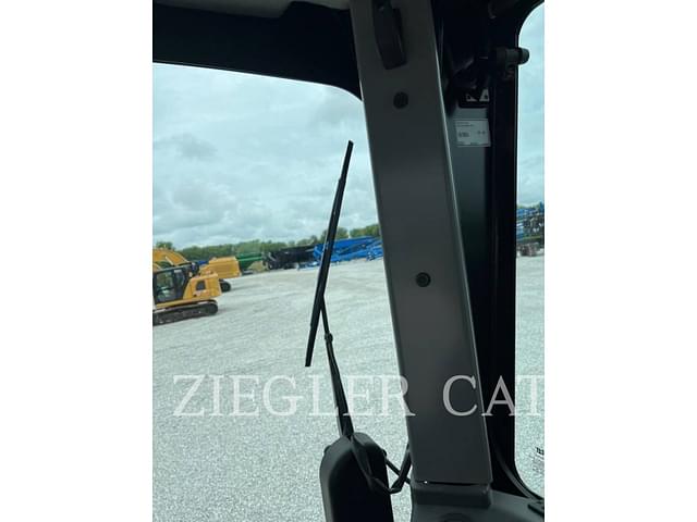 Image of Caterpillar 140M3 equipment image 4