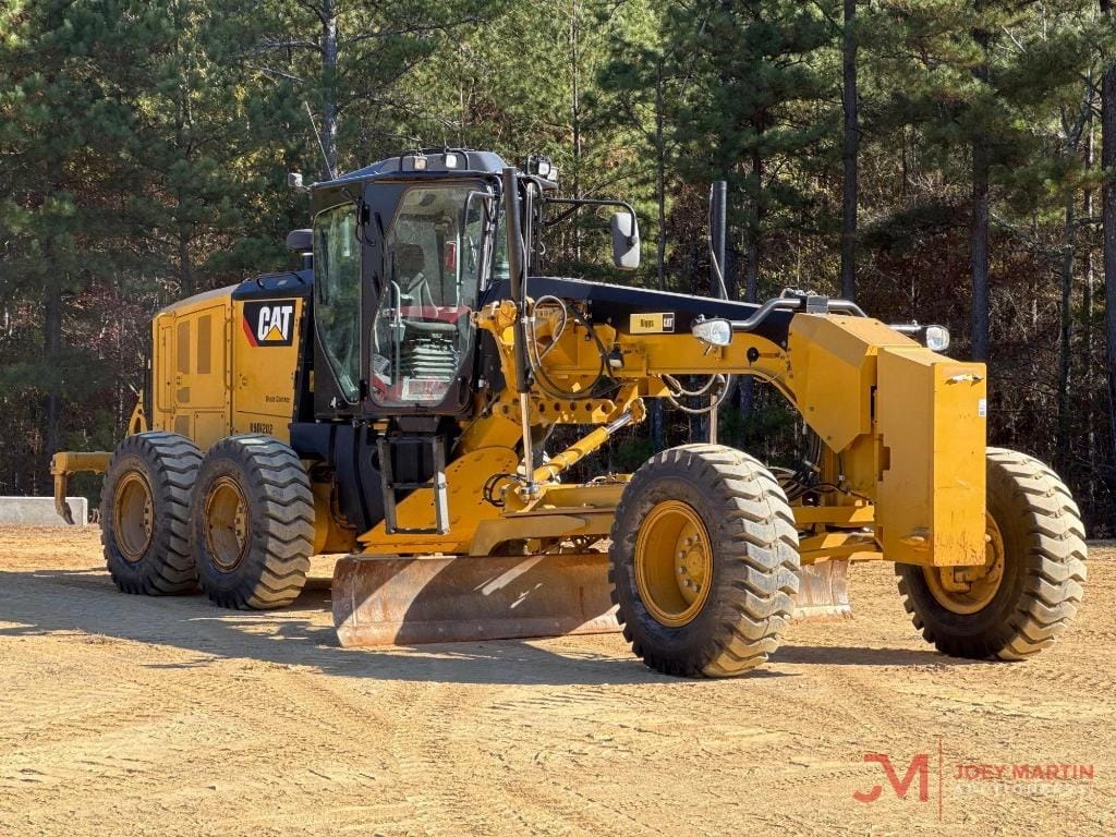 2018 Caterpillar 140M3 Equipment Image0