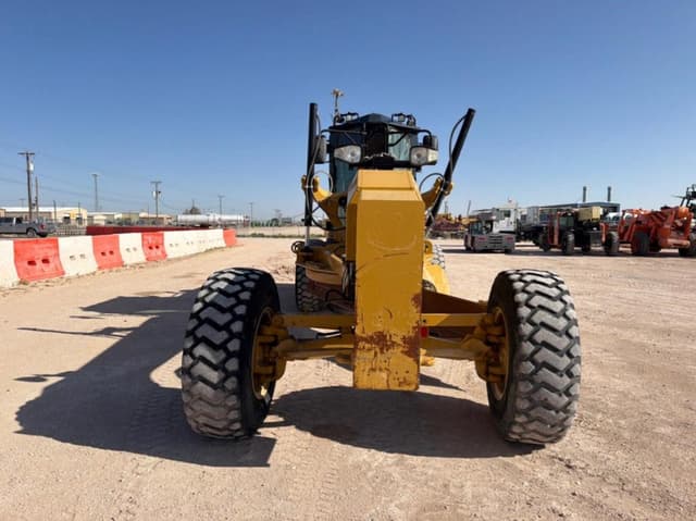 Image of Caterpillar 140M3 equipment image 2