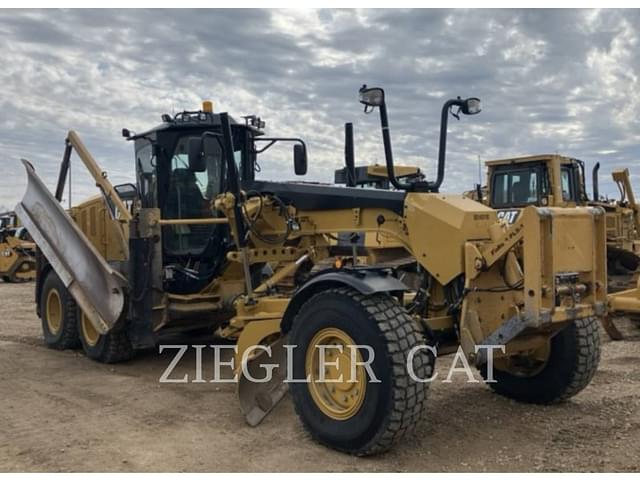 Image of Caterpillar 140M3AWD equipment image 1