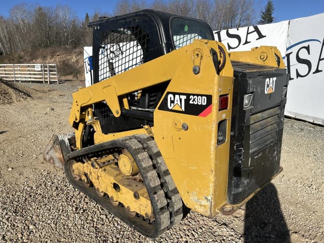 Image of Caterpillar 239D equipment image 2
