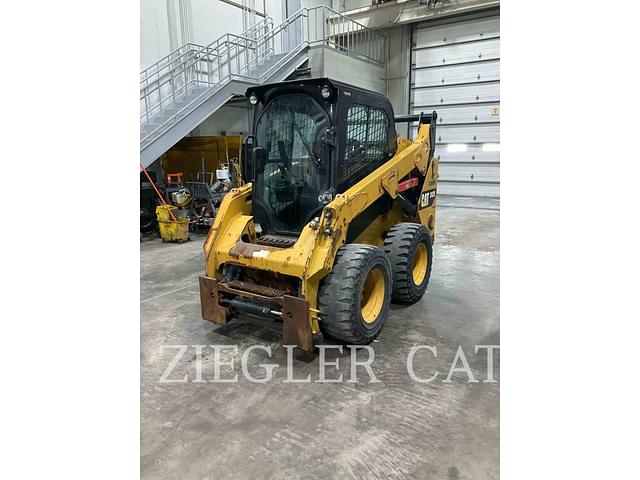 Image of Caterpillar 242D equipment image 1