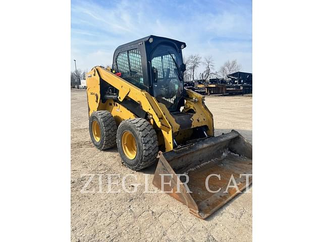 Image of Caterpillar 246D equipment image 2