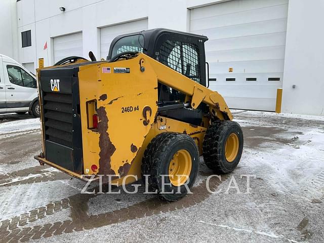Image of Caterpillar 246D equipment image 3