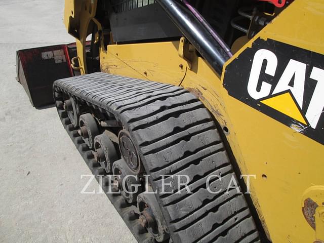 Image of Caterpillar 257D equipment image 2