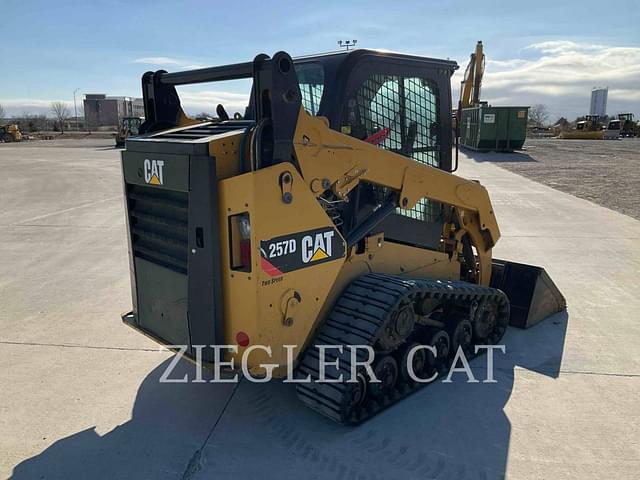 Image of Caterpillar 257D equipment image 2