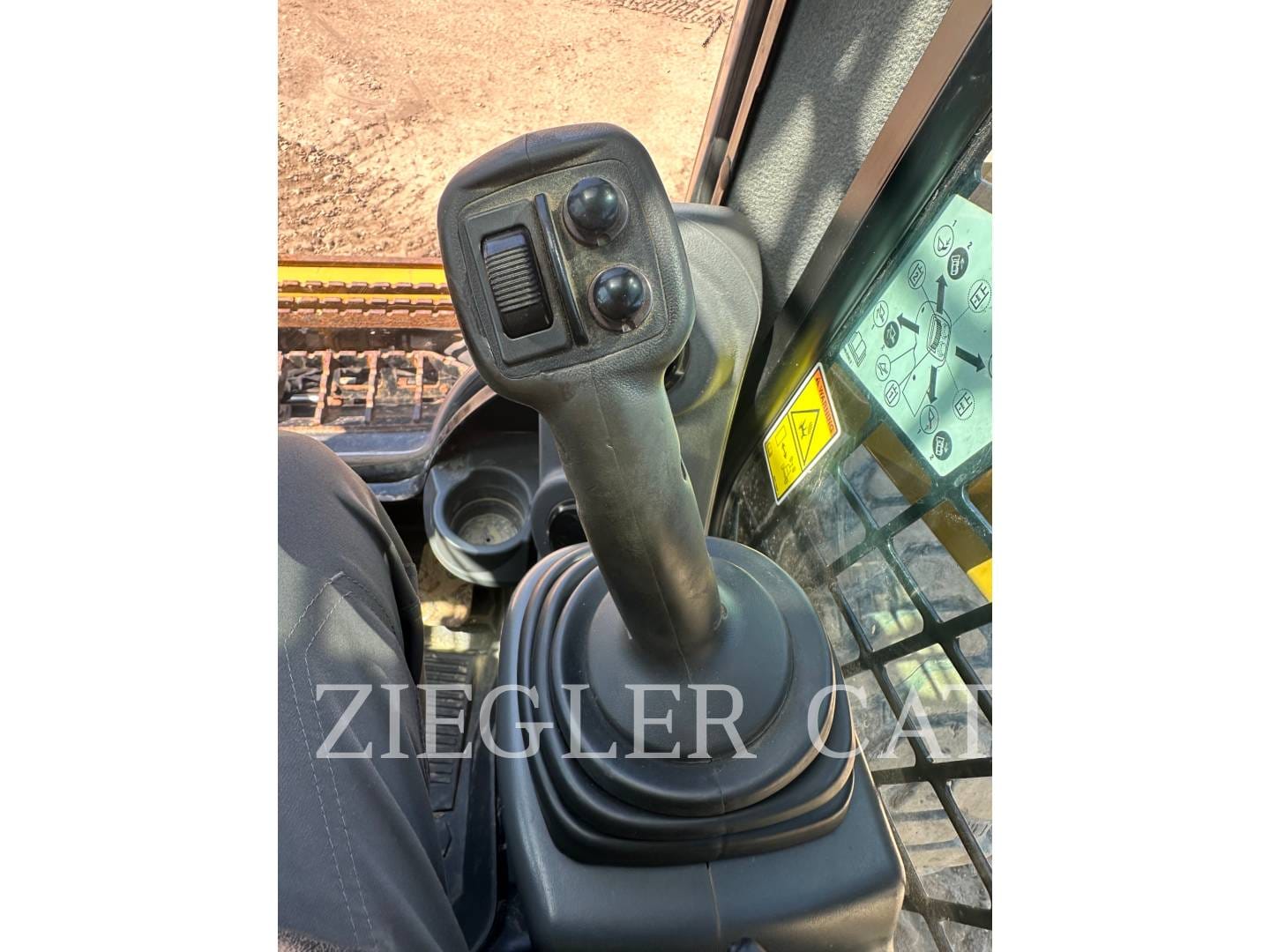 Main image Caterpillar 262D