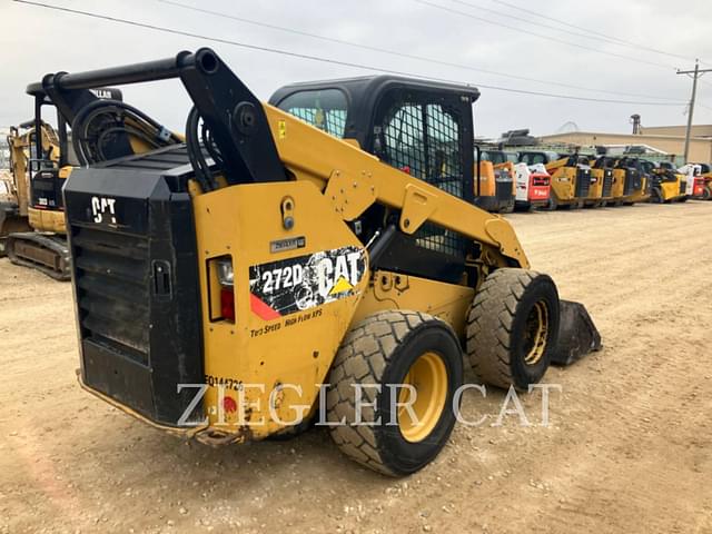 Image of Caterpillar 272D2 equipment image 2