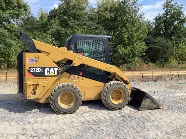 Image of Caterpillar 272D2 equipment image 2