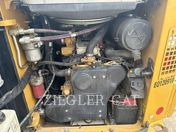 2018 Caterpillar 299D2 XHP Equipment Image0