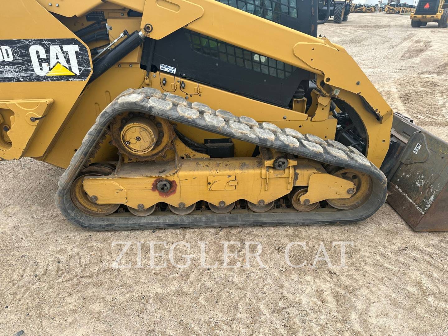 2018 Caterpillar 299D2 XHP Equipment Image0