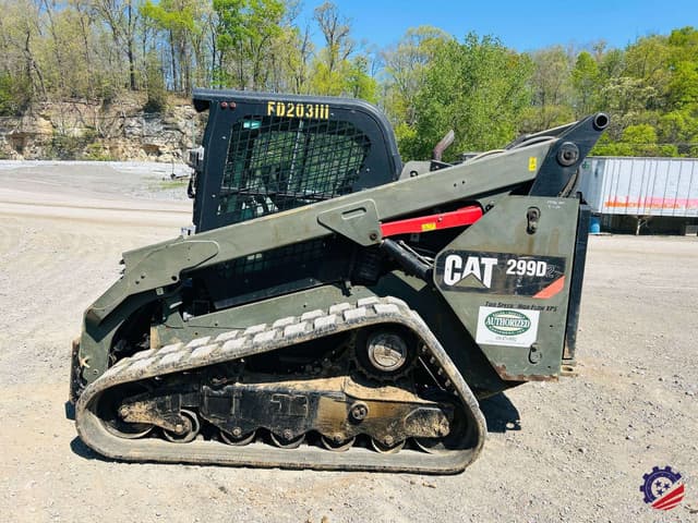 Image of Caterpillar 299D2 equipment image 2