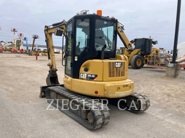 Image of Caterpillar 305.5E2 equipment image 4
