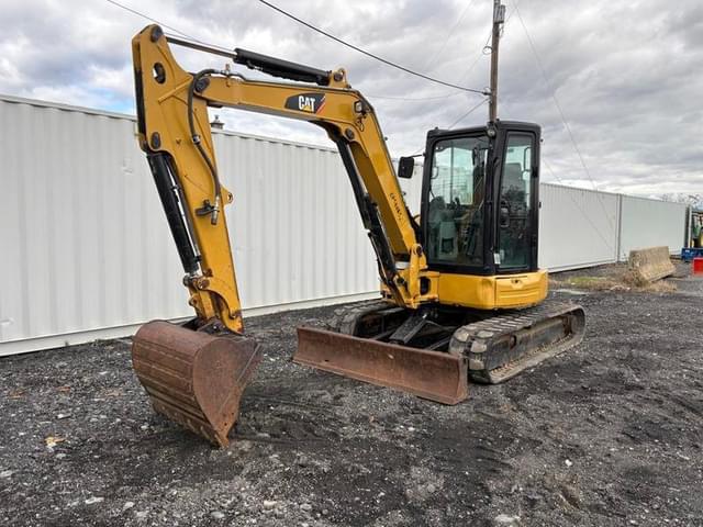 Image of Caterpillar 305.5E2 equipment image 2