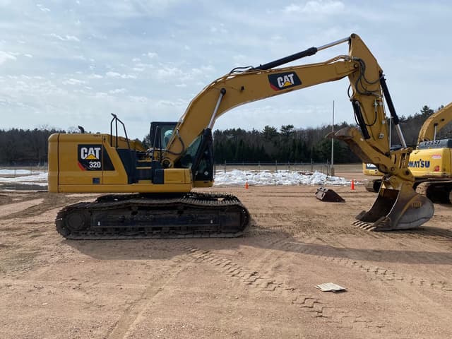 Image of Caterpillar 320 equipment image 3