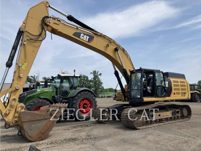 Image of Caterpillar 349FL equipment image 2
