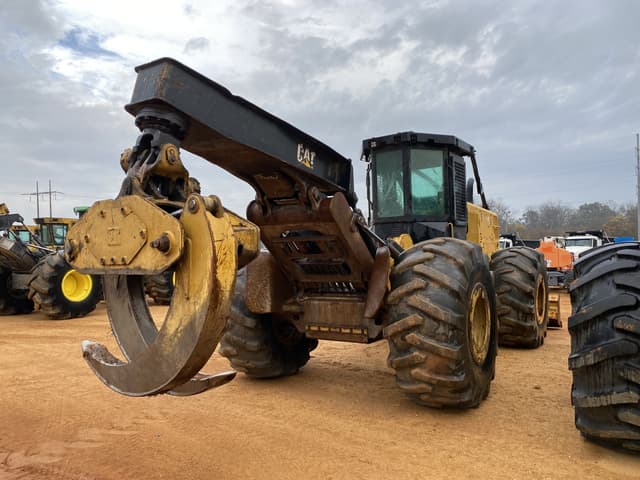 Image of Caterpillar 535D equipment image 2