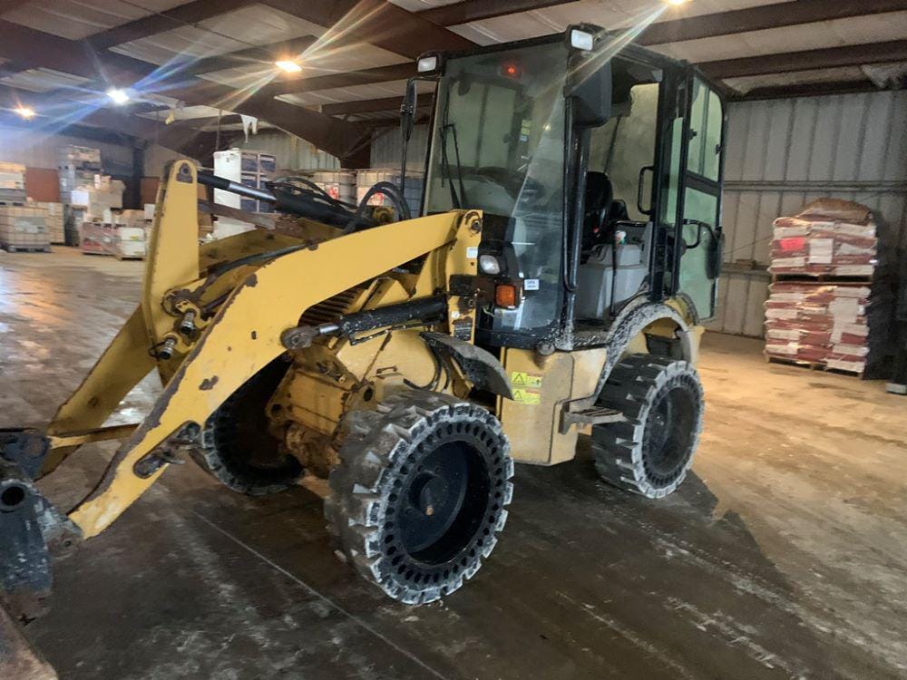 Main image Caterpillar 903C2