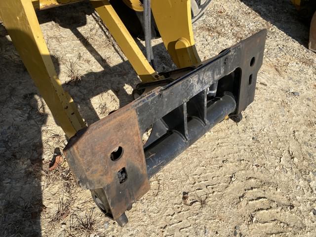 Image of Caterpillar 908M equipment image 4