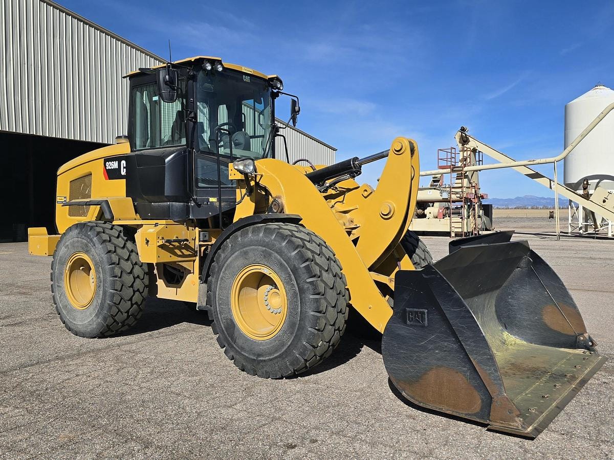 2018 Caterpillar 926M Equipment Image0